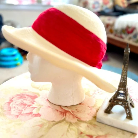 ABIGAIL ALDRIDGE designer straw hat ~ NYC ABIGAIL ALDRIDGE designer straw hat ~ NYC main image 4